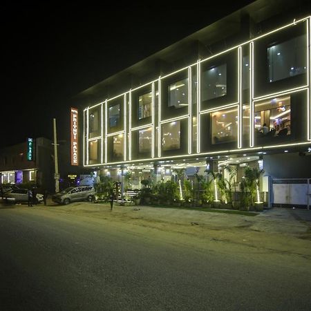 Hotel Park Tree Near Delhi Airport New Delhi Exterior photo