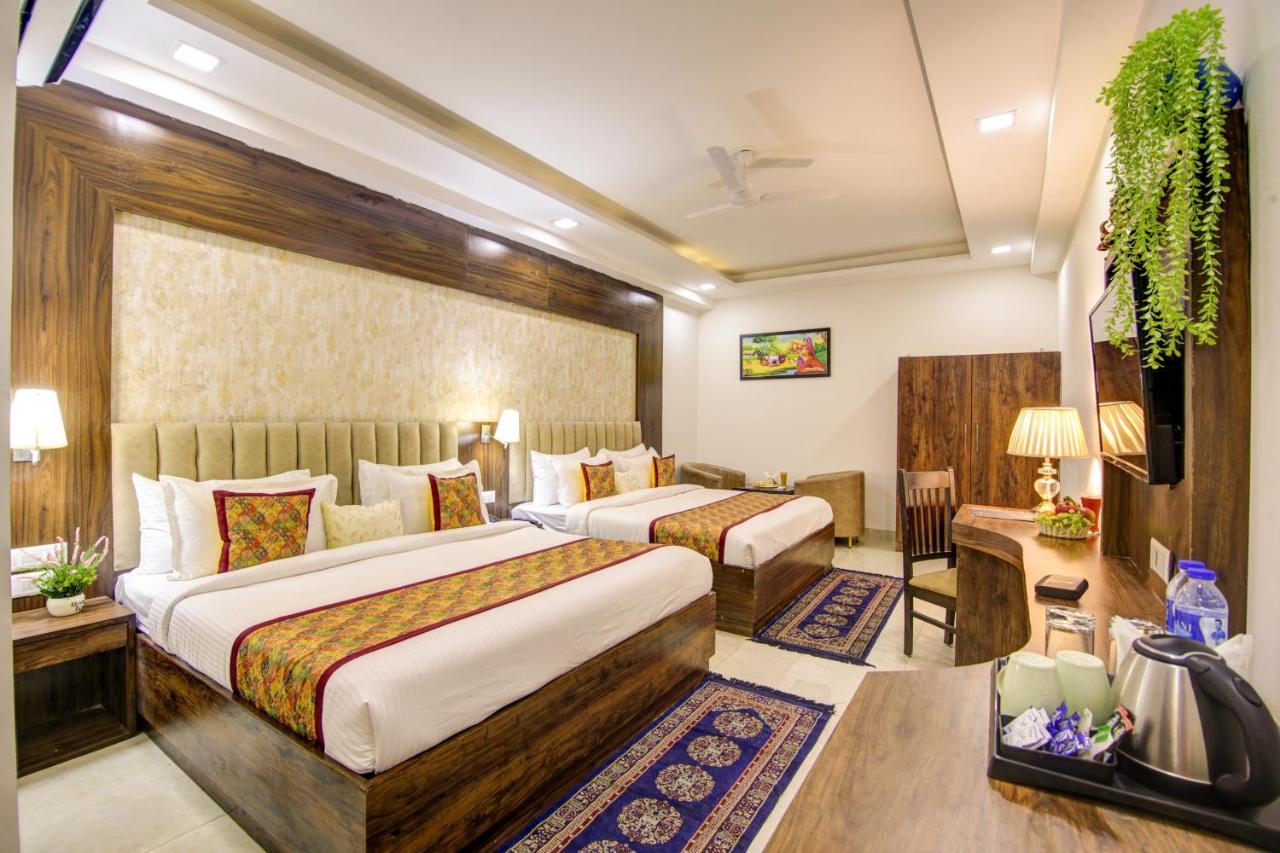 Hotel Park Tree Near Delhi Airport New Delhi Exterior photo