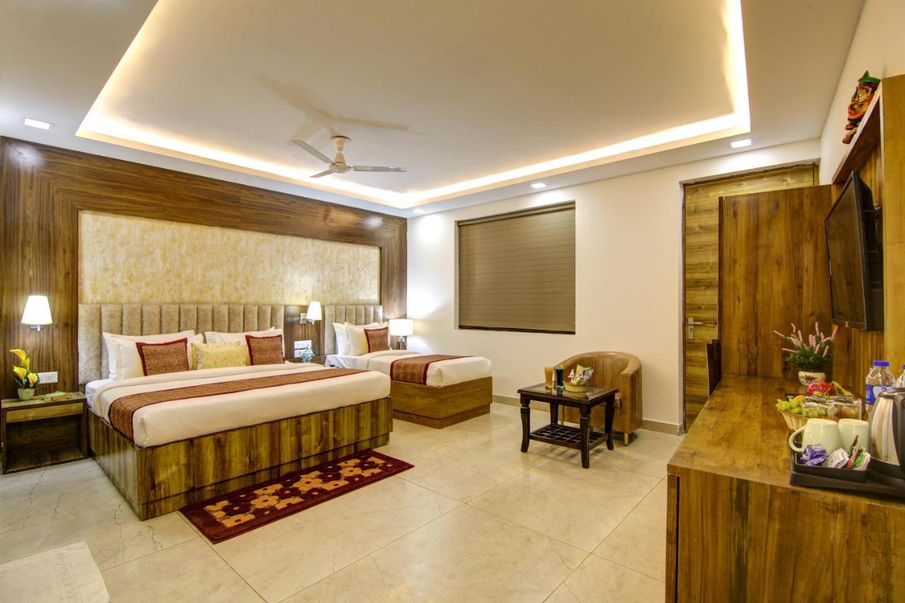Hotel Park Tree Near Delhi Airport New Delhi Exterior photo