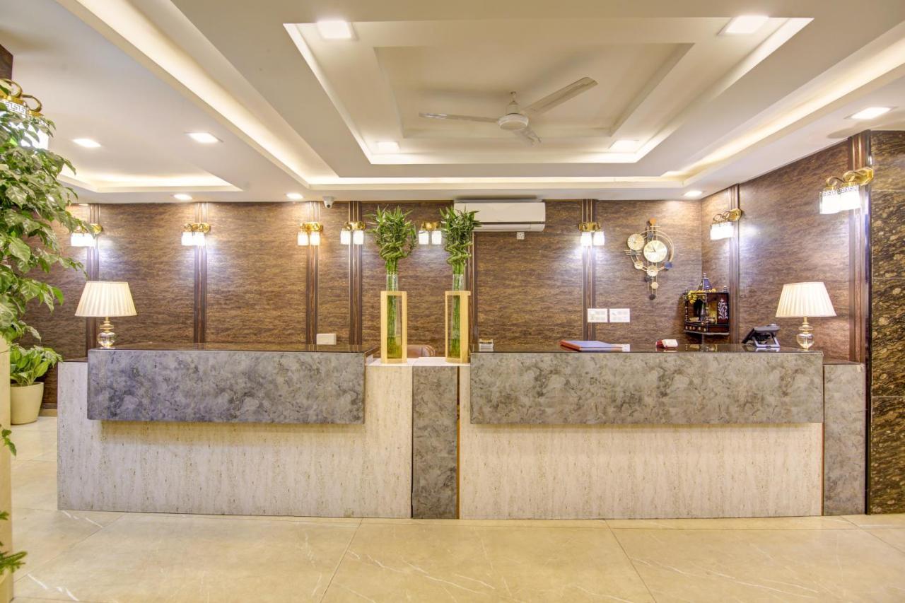 Hotel Park Tree Near Delhi Airport New Delhi Exterior photo